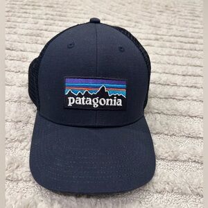 Navy blue Patagonia hat